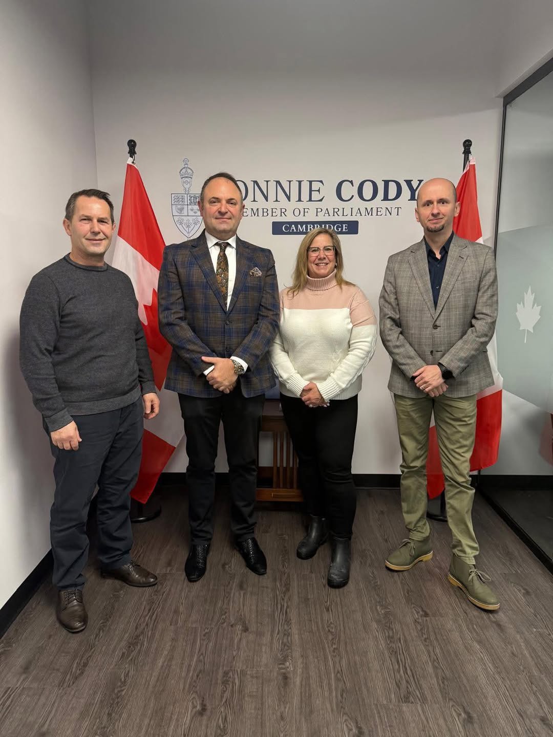 ACPAC zhvillon takim me deputeten federale Connie Cody për forcimin e bashkëpuni...