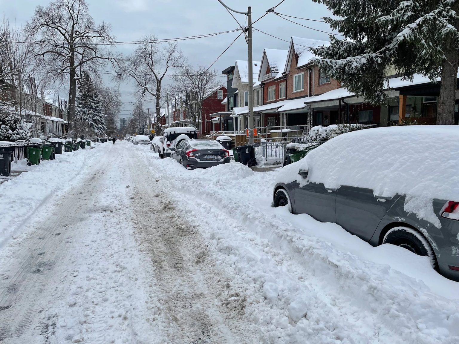Kështu duken disa rrugë në Kanada këto ditë. Si duket rruga juaj?