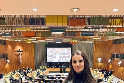 Venesa Sulimani përfaqëson zërin e të mbijetuarve në OKB, Nju Jork  Drejtoresha ...